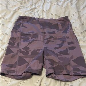 Yogalicious Camo Print Biker Shorts Purple With Pockets